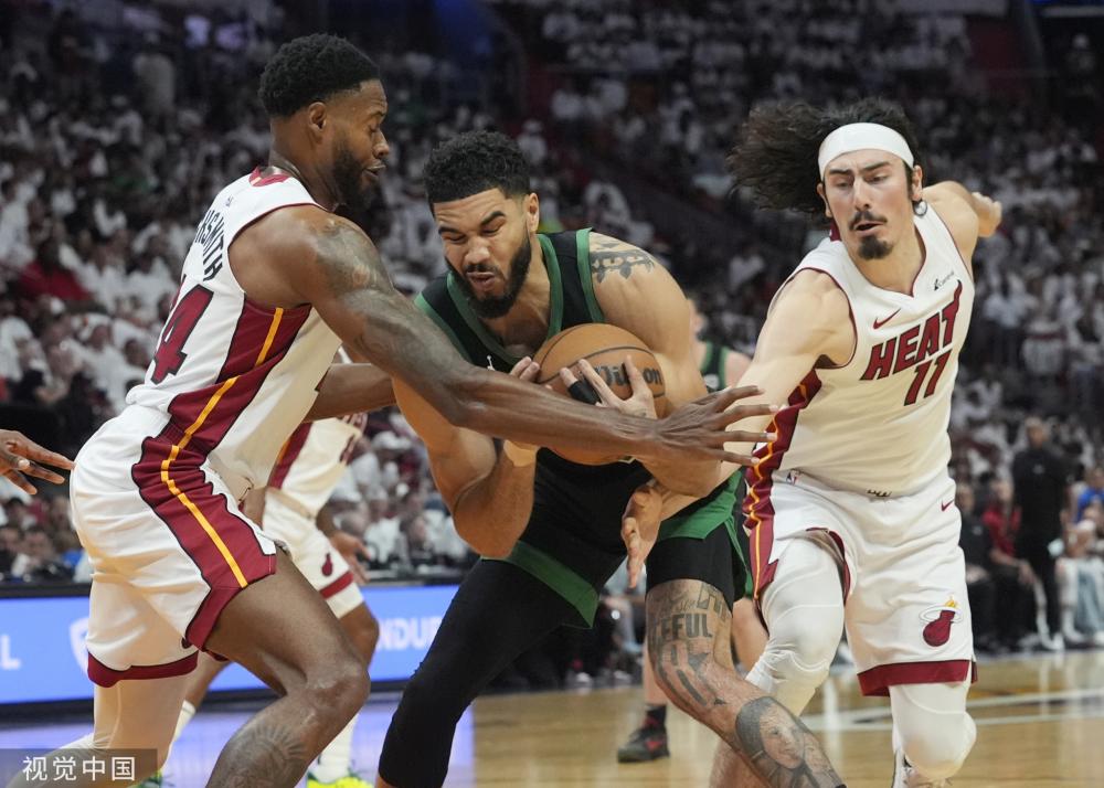 向更加多元 向更加多元